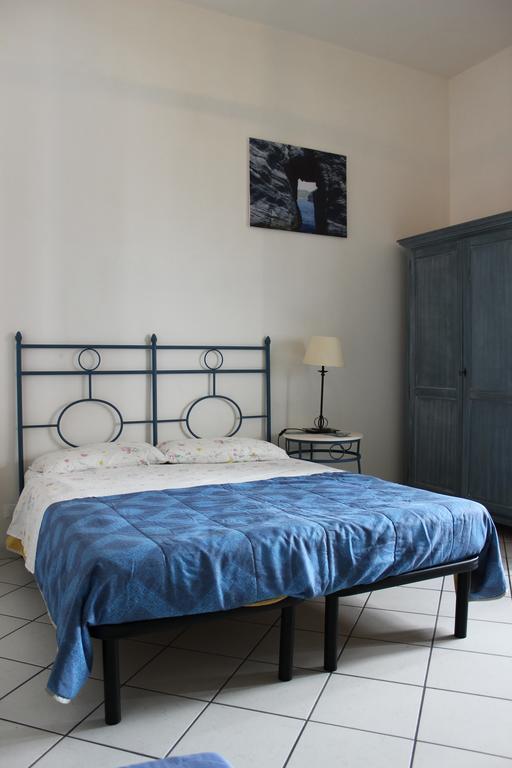 Case Vacanze S. Anna Lipari Szoba fotó